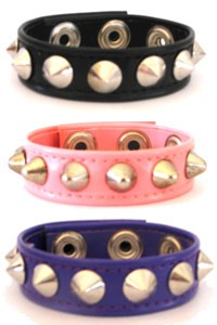 SHARP CONE STUDDED LEATHER COCKRING טבעת